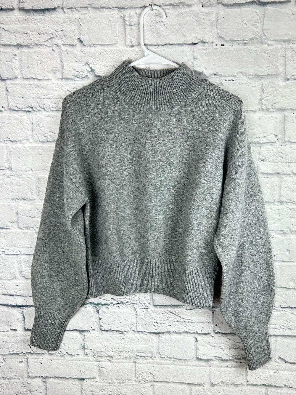 & Other Stories Gray Wool Blend Mock Neck Balloon Sleeve Sweater Small